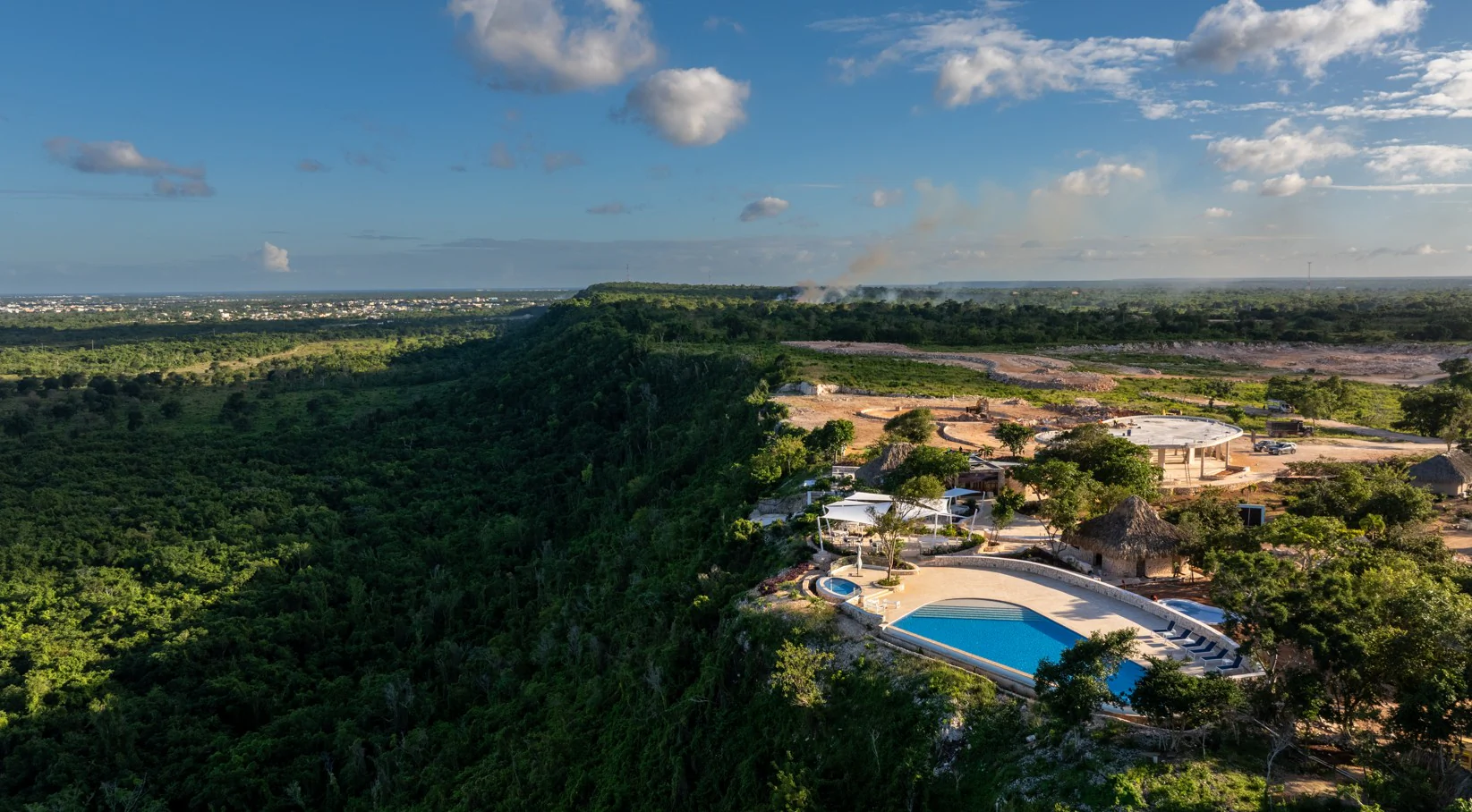 Larimar City & Resort